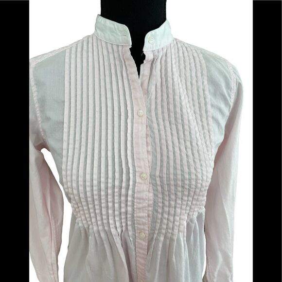 GAP light pink cotton Pintuck bodice button front blouse with removable collar. - Picture 8 of 9
